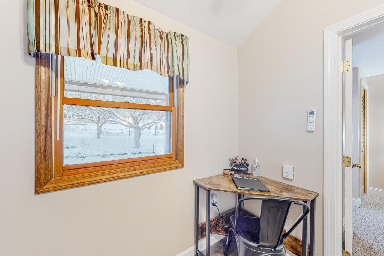 Northwoods Lodge Cabin 1 Morrisville ภายนอก รูปภาพ